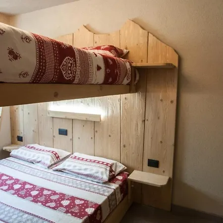 Pedenoss Lägenhet *